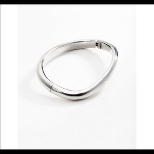 J.Jill sculpted hinged bangle